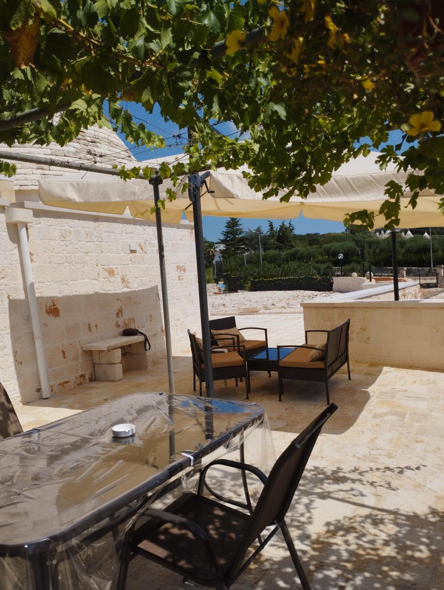 Trulli La Quercia Del Nonno Villa Locorotondo Kültér fotó