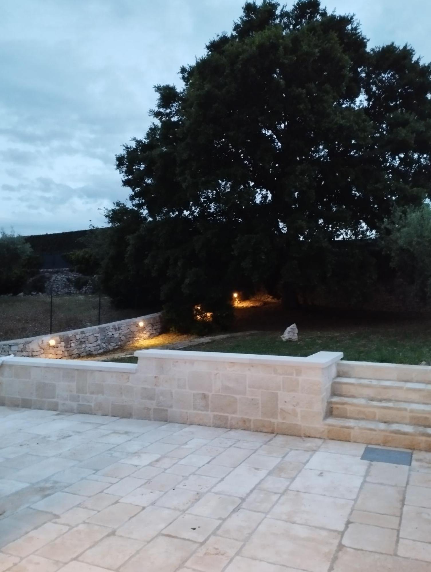 Trulli La Quercia Del Nonno Villa Locorotondo Kültér fotó